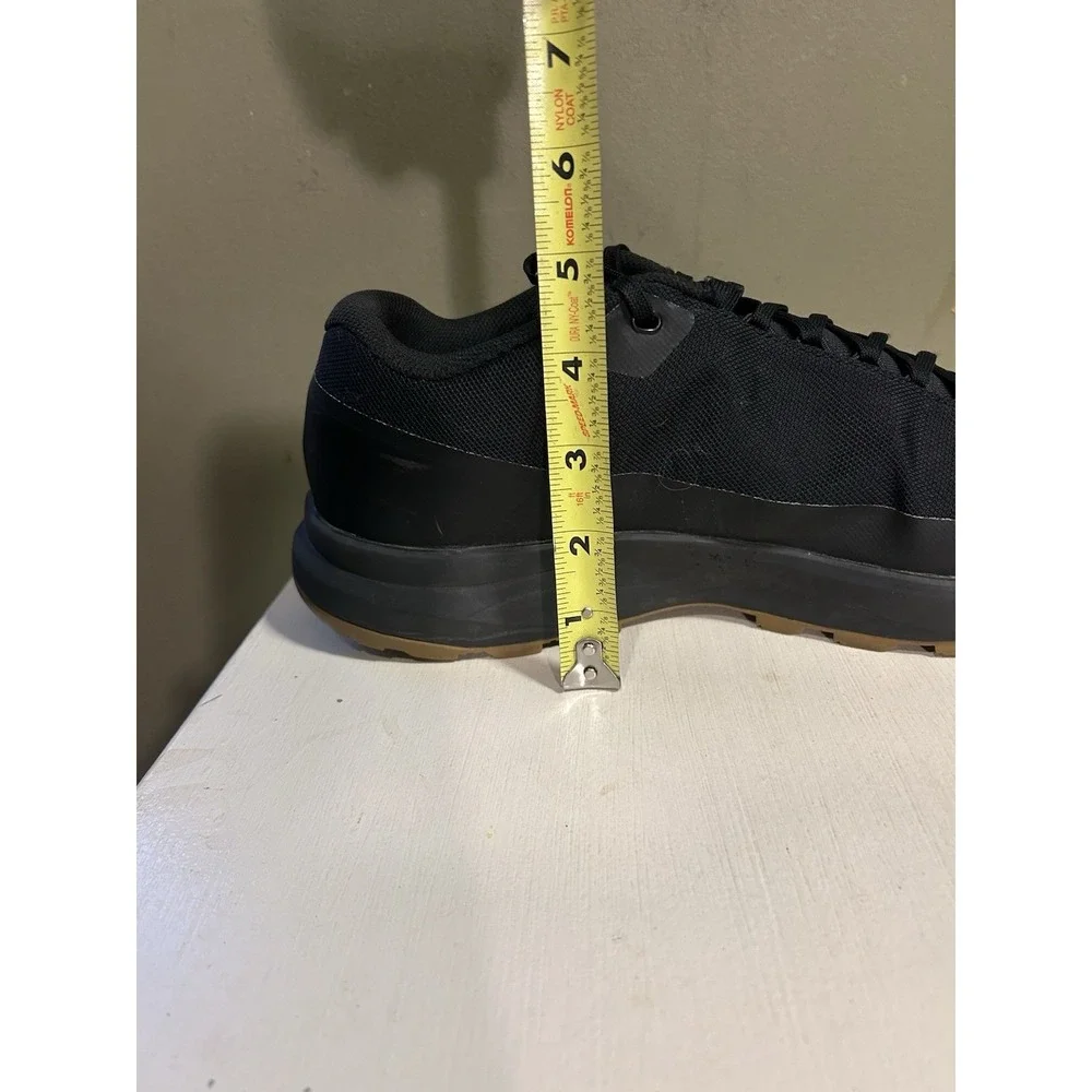 Arc'teryx Men's Aerios FL Trail Shoe in Black with Gum Outsole